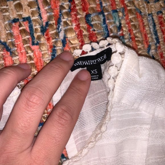 Who What Wear Linen Peplum Top - Picture 3 of 5